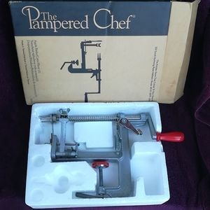 The pampered chef Apple peeler